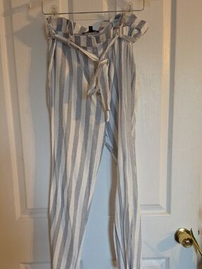 Striped Paperbag Waist Wide-Leg Pants in Light Gray & White